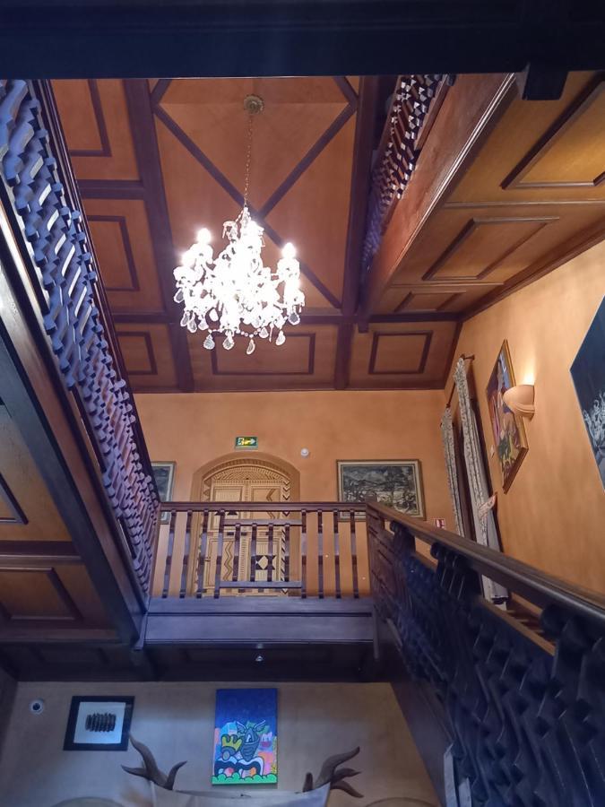 Auberge Des Chasseurs Echenevex Luaran gambar