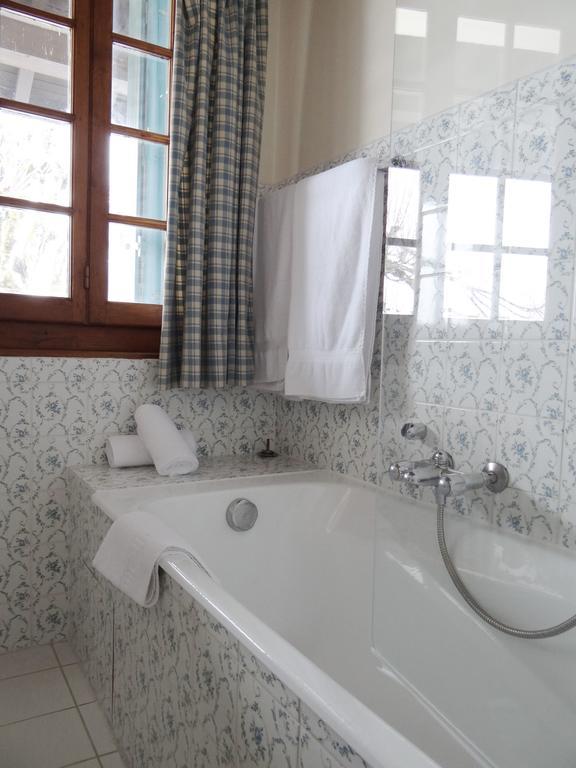 Auberge Des Chasseurs Echenevex Luaran gambar