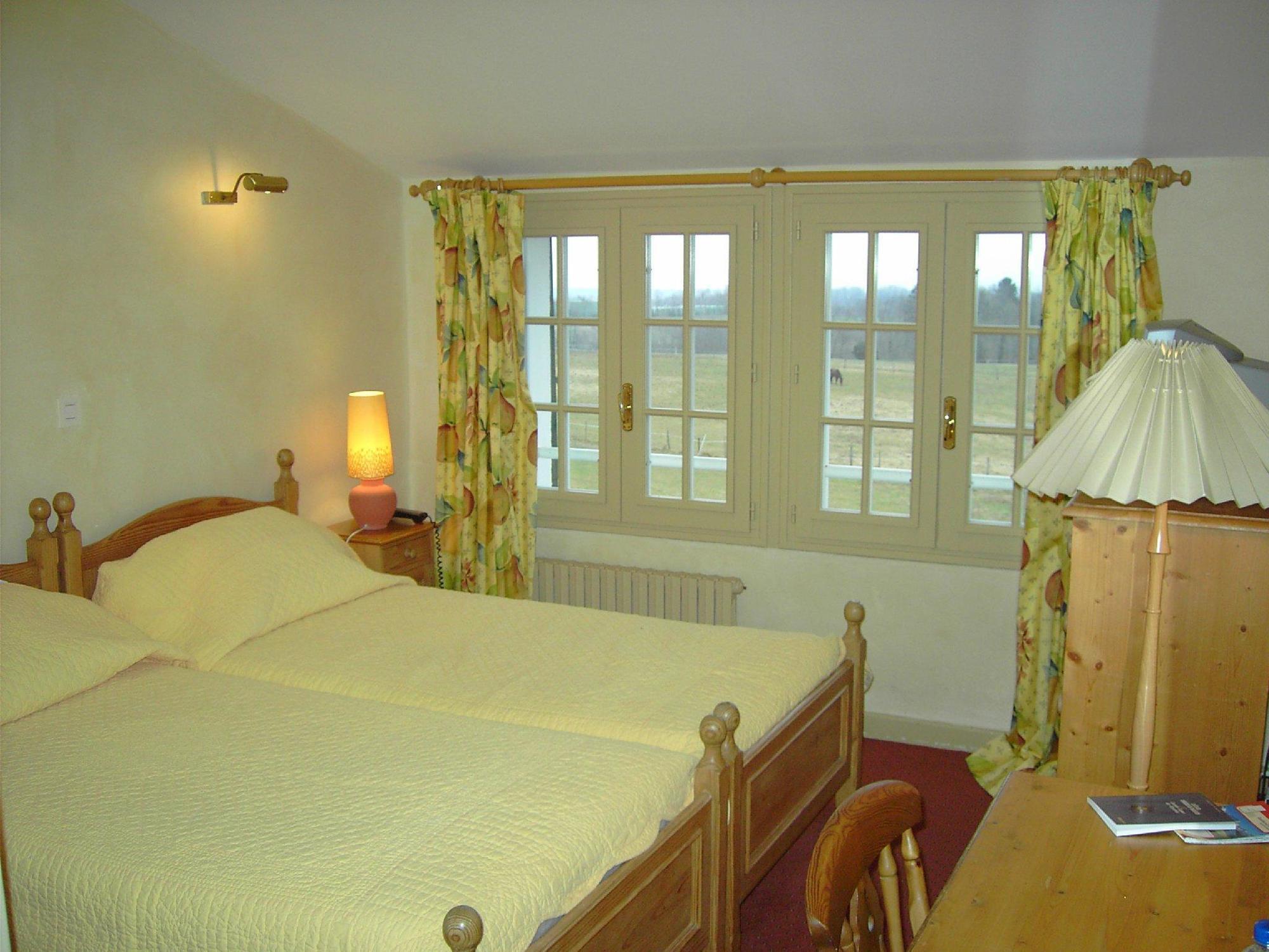 Auberge Des Chasseurs Echenevex Luaran gambar