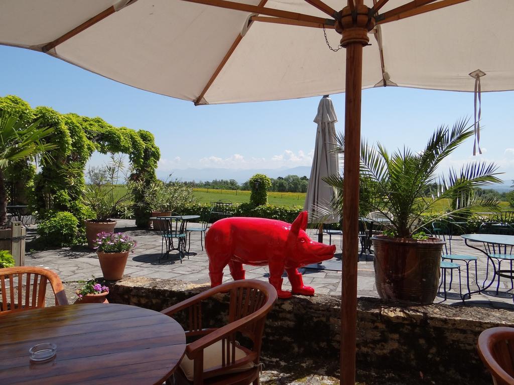 Auberge Des Chasseurs Echenevex Luaran gambar